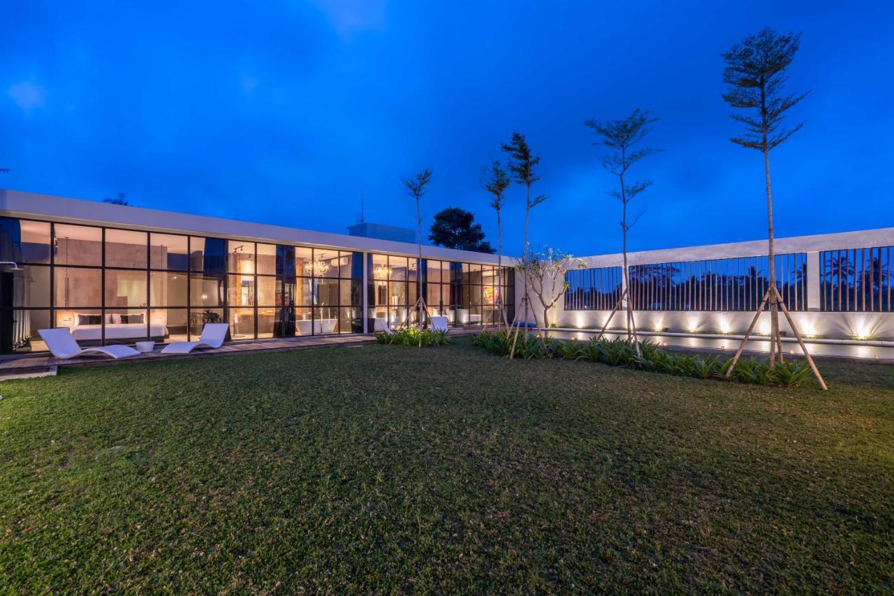 Rouge - Loft Volcano Villa Ubud
